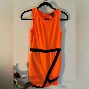 NWOT  DRESS